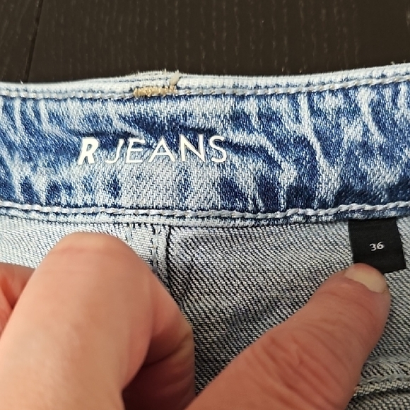 Reitmans Light Blue Denim Pencil Skirt - Picture 5 of 5